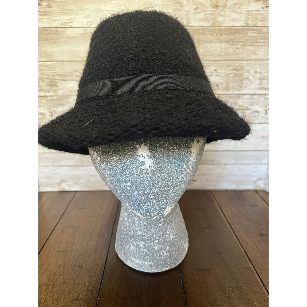 Black Boucle Hat - image 1